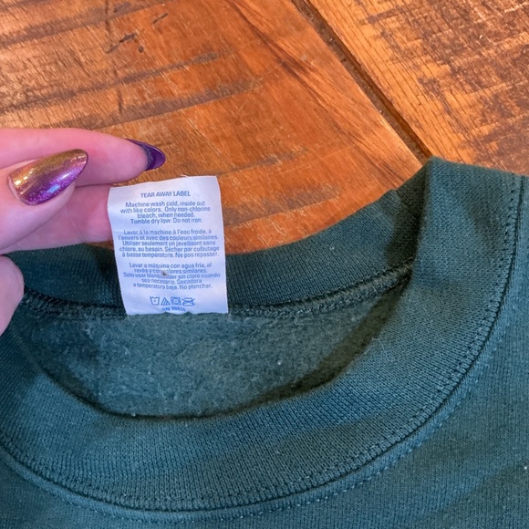 J’adore Disney Sweatshirt Women’s LG Forest Green Pink Lettering Mickey Graphic - Picture 5 of 6